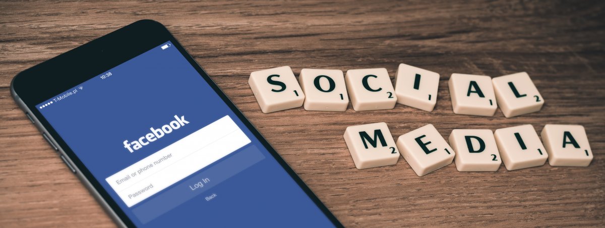 Communiquer via les réseaux sociaux ?